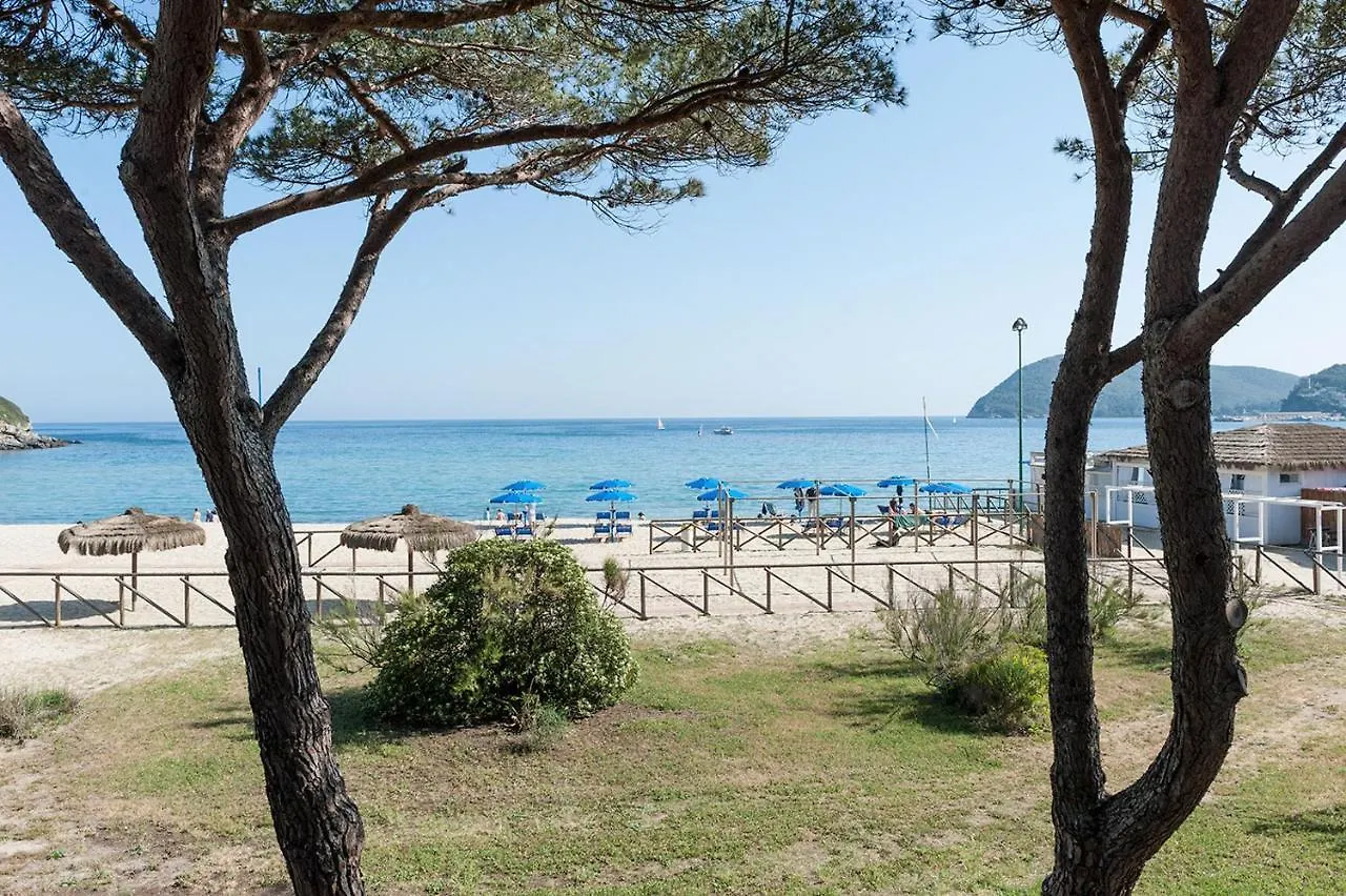 Hotel apartamentowy Residence Hotel Iselba Marina di Campo